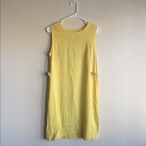 Sweet yellow dress